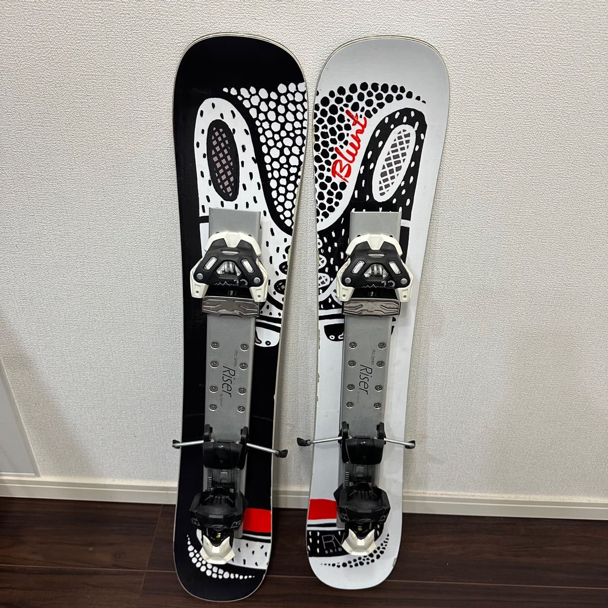 スキーボード ショートスキー RVL 8 ロッカード ”ブラント” 88cm スキーボード ショートスキー RVL 8 ロッカード ”ブラント” 88cm
