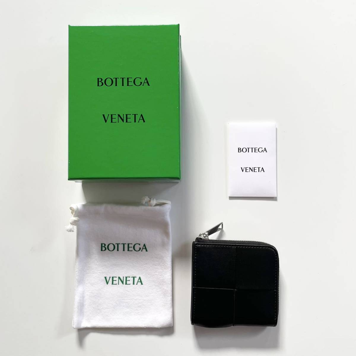 新品 未使用 ボッテガ ヴェネタ BOTTEGA VENETA 2つ折り財布｜Yahoo