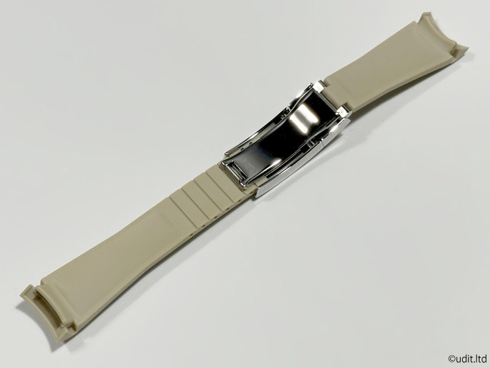 ラグ幅:20mm ハイグレード ラバーベルト ベージュ 腕時計ベルト【ロレックス ROLEX 対応 サブマリーナ GMTマスター デイトナ等に】_こちらの商品はバックルが付属します。