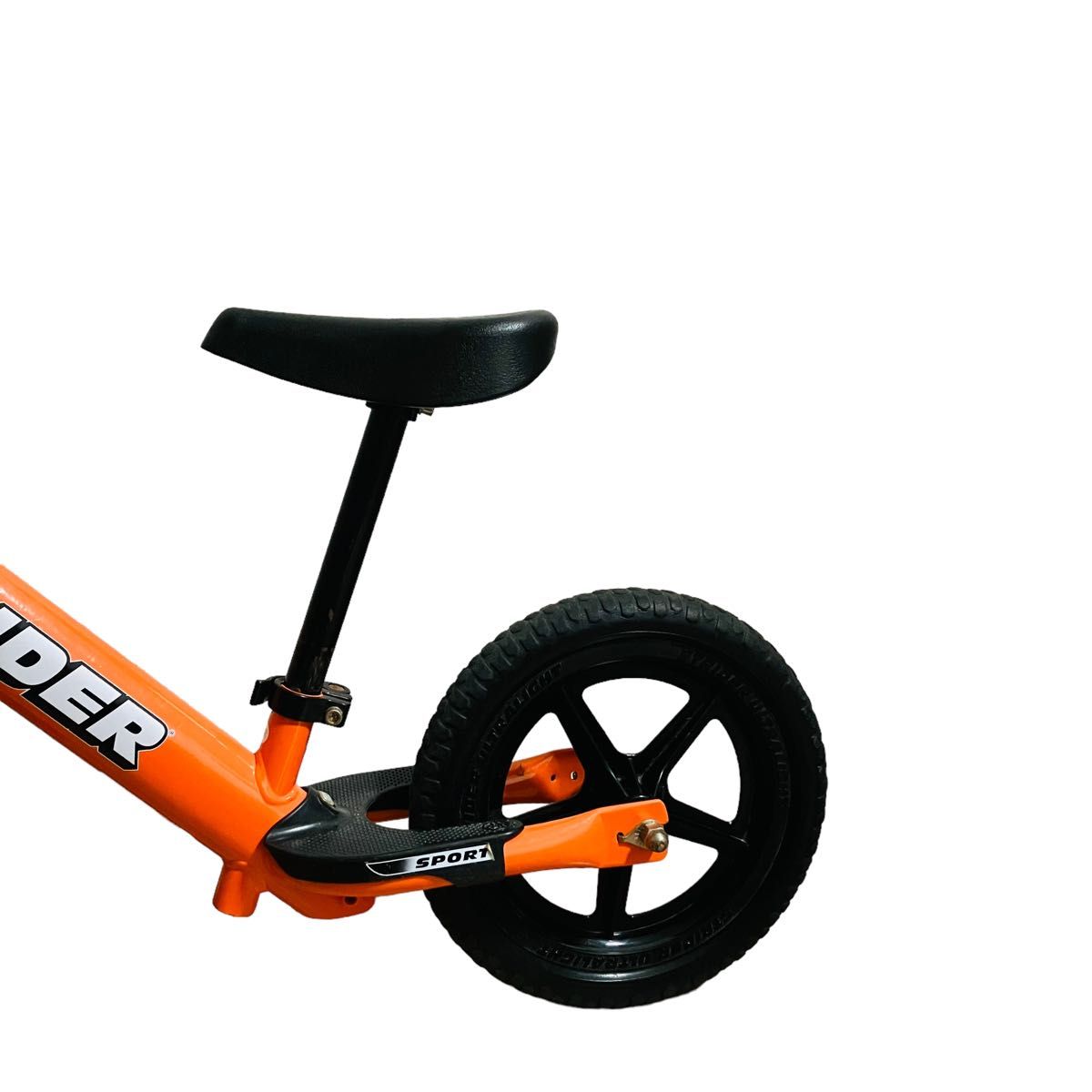 【美品】ストライダー スポーツ オレンジ 現行型 日本正規 ペダルなし自転車 オレンジ バランスバイク　STRIDER バイク