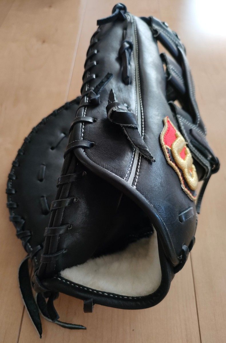 【新品、希少、付属品】ウイルソン(Wilson)　硬式　ファーストミット　黒