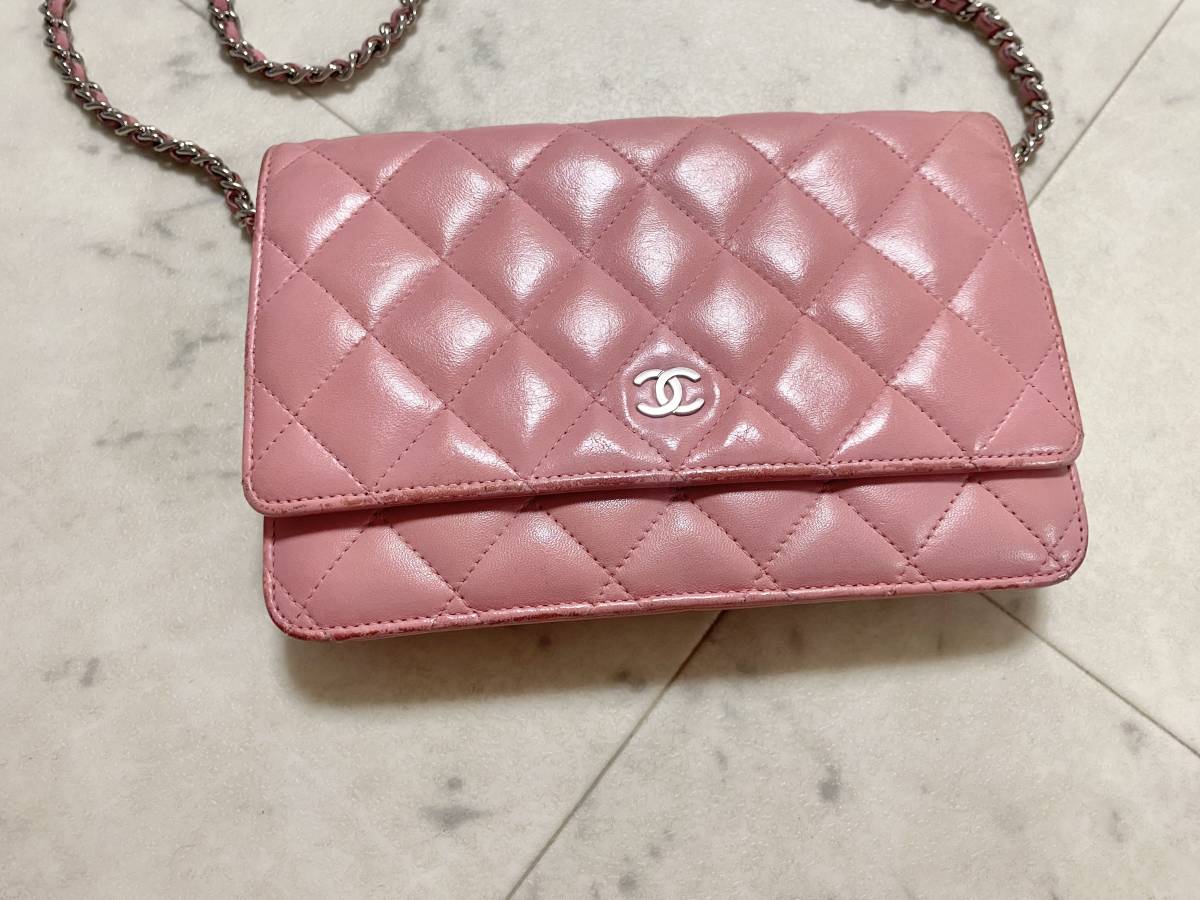 売れ筋商品 CHANEL シャネル チェーンウォレット バッグ希少ピンク