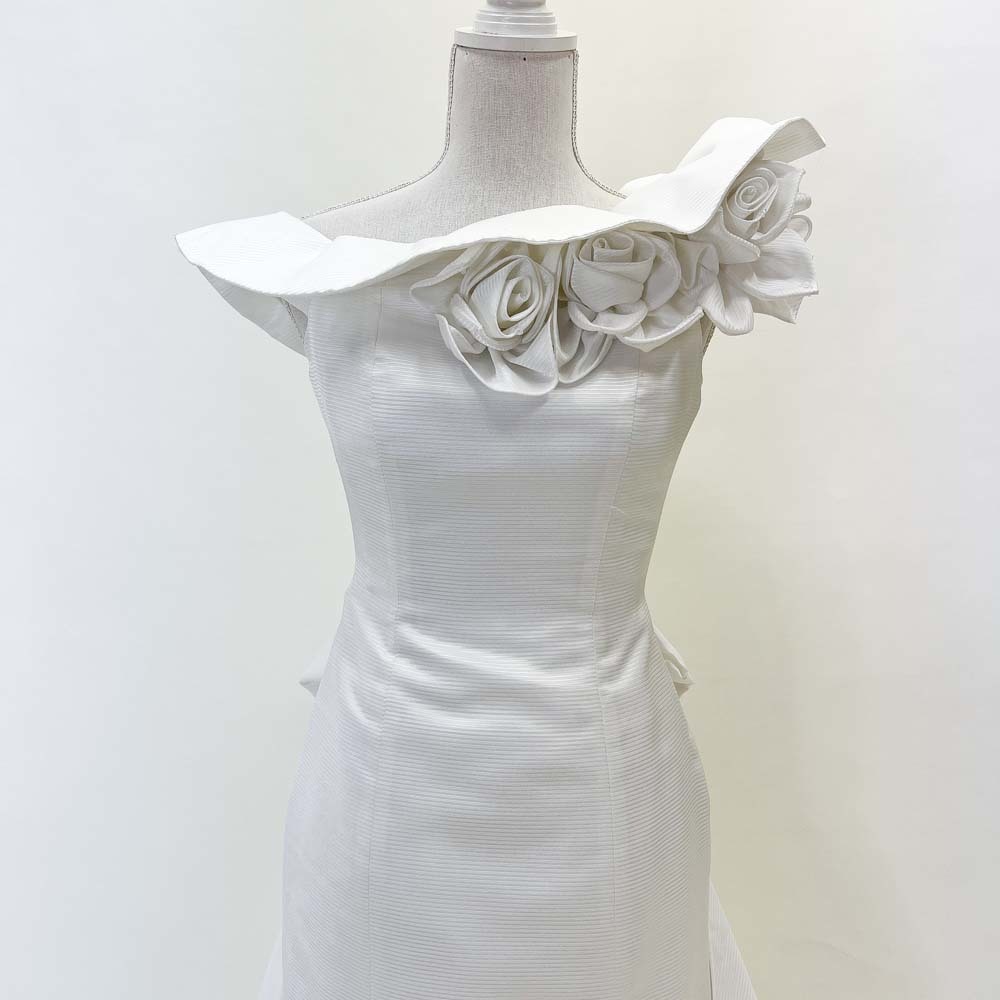 used wedding dress white 9 number mermaid 2Way. goods exist satin dress two next . photo . wedding W-202