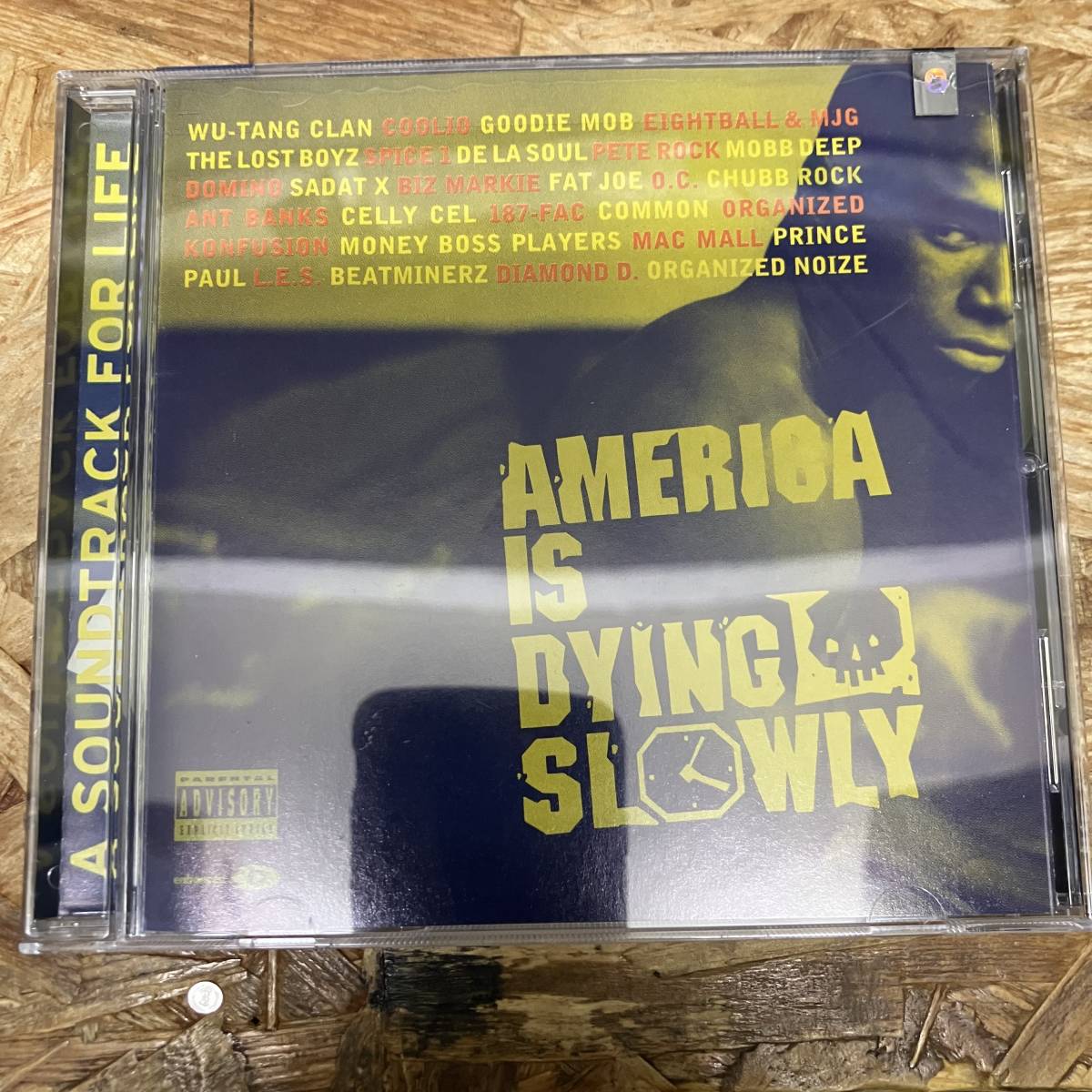 シ● HIPHOP,R&B AMERICA IS DYING SLOWLY アルバム CD 中古品_画像1