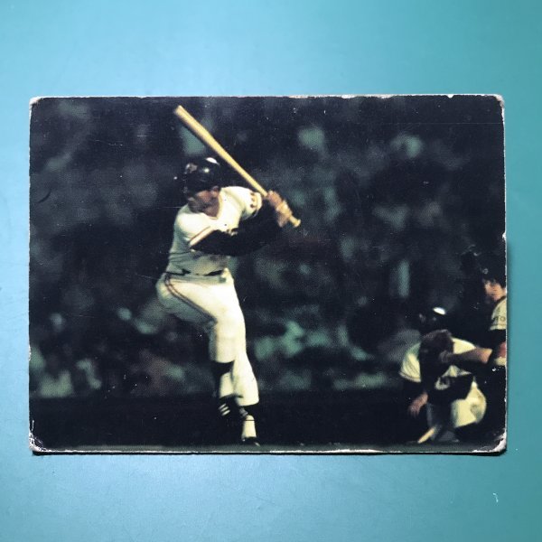 1973年　カルビー　プロ野球カード　73年　バット版　9番　巨人　王貞治　※傷・汚れ等多めです　　【管C50】_画像1
