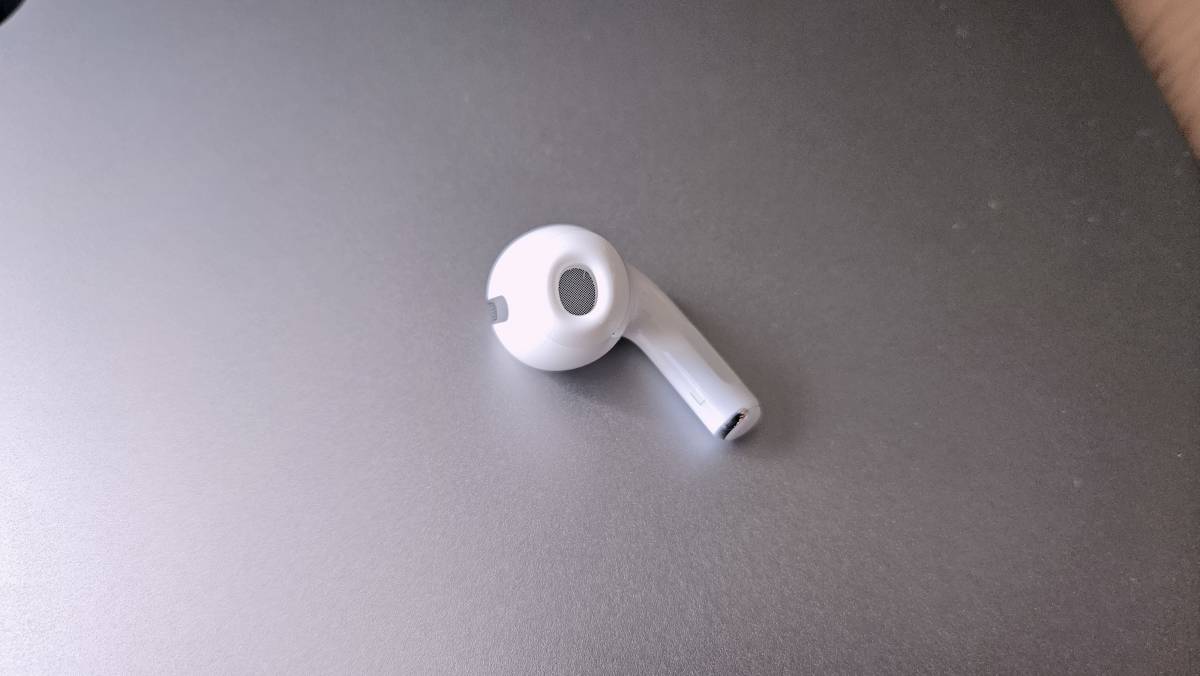 新品 正規品 Apple AirPods Pro 第1世代 左のみ L　第一世代 イヤホン エアーポッズ A2084 左耳 左側_画像3