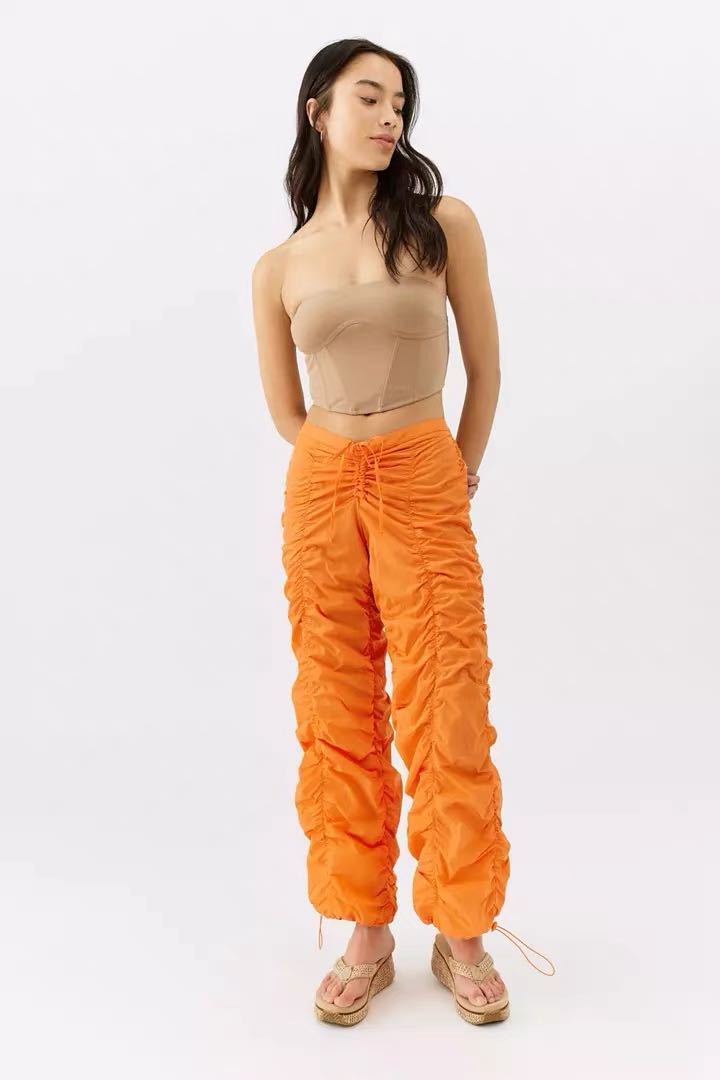urban outfitters アメリカ購入カーゴパンツ オレンジ|PayPayフリマ