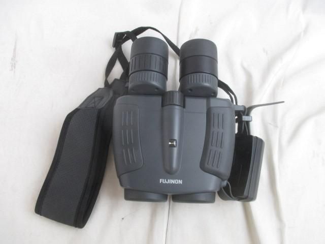 【同梱可】中古品 家電 FUJINON フジノン　12x32 5° 防振　双眼鏡　TECHNO-STABI 12×50 テクノスタビ 通電のみ確認済_画像2