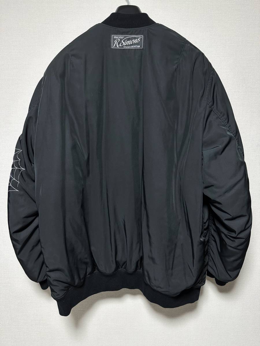 新品未使用ラフシモンズ RAF SIMONS 21秋冬 ゴシック ボンバージャケット MA-1 ブルゾン 48 ブラック 黒 212-M621B メンズ ス_画像3