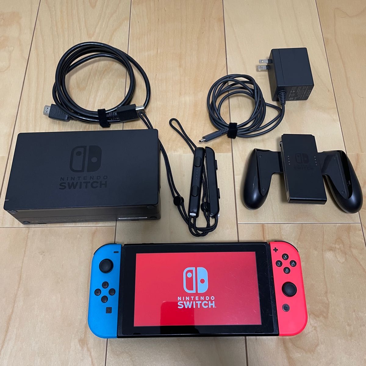 Nintendo Switch 本体一式付属品完備 24時間以内発送