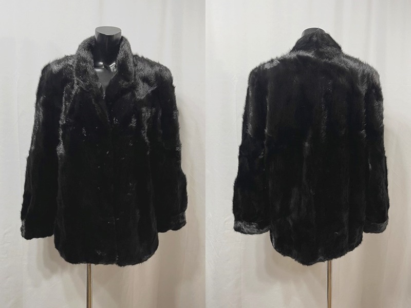 ◆良品◆ ミンク ◆ レディース コート ショート丈 トライアングルカラー 毛皮 ブラック サイズ 15
