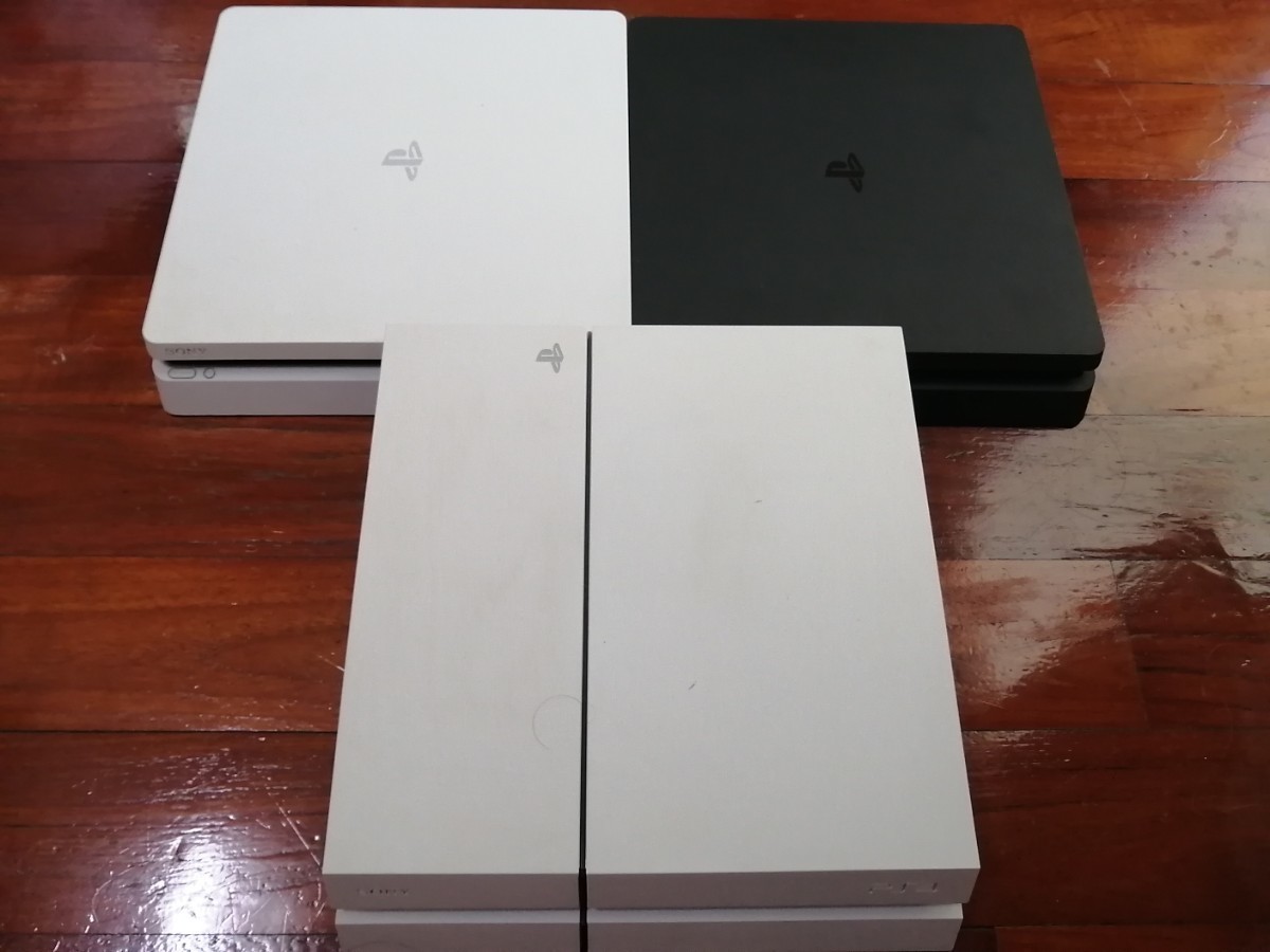 内祝い】 cuh 3台 動作確認済み ps4 1200 スリム 本体 薄型 slim 500GB