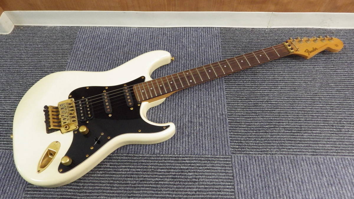 Yahoo!オークション - 〈Fender Japan〉 ストラト STR-75R(STR Yahoo!オークション - 〈Fender Japan〉 ストラト STR-75R(STR