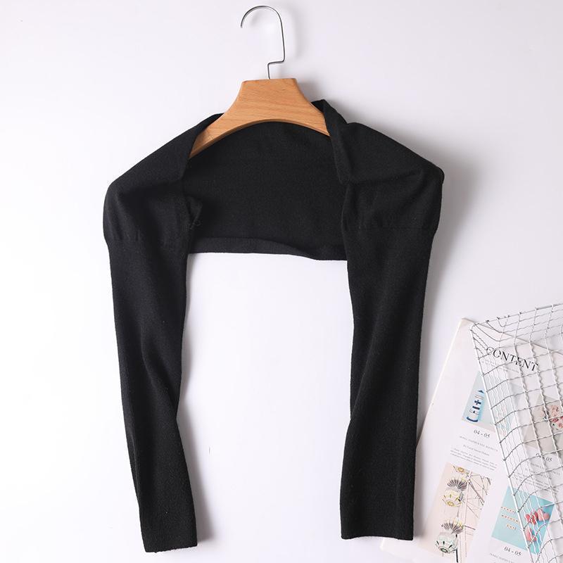 [ temperature . optimum ] shoulder supporter shoulder warmer soft shoulder temperature . goods long sleeve shoulder chilling prevention black 