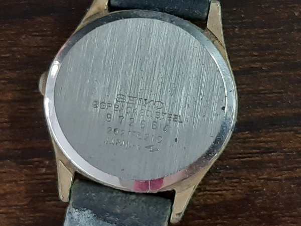 UOT31　時計　腕時計　部品取り　ジャンク品　おまとめ　SEIKO　セイコー　刻印あり_画像2