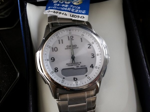 SOFO45　腕時計　部品取り　クリスチャン・ディオール　カシオ など　おまとめ※ディオールの時計のクッションに、ベタ付き・劣化あり_画像4