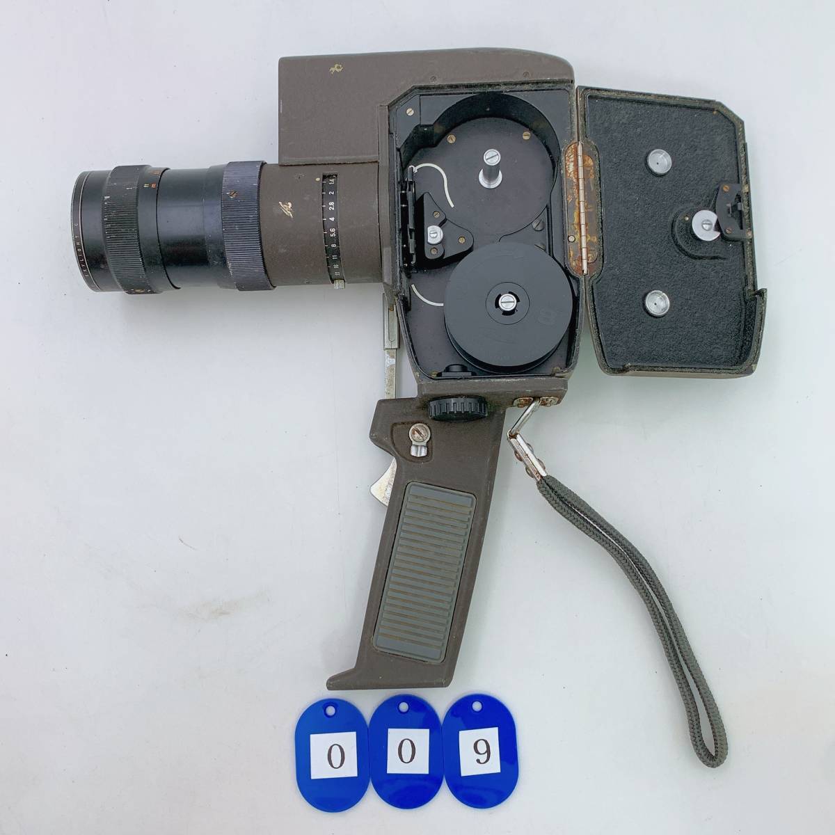 【ジャンク品】Canon キヤノン ZOOM8 ZOOM LENS C-8 10-40mm 1.4 8mmカメラ レトロ 現状販売品 O23M9_画像2