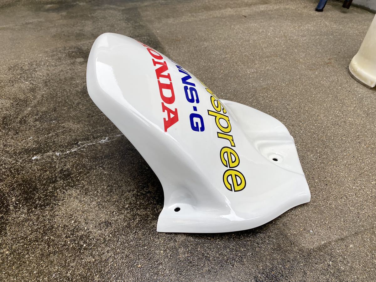 A CBR1000RR SC57 リア フェンダー 社外品 MOTO GPルック 未使用品 大型リアフェンダー 売り切り CBR 検索CBR600RR SC59 PC37_画像5