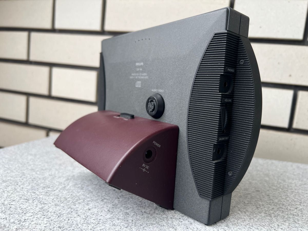 PhilipsのCDM-9搭載のPhilips CDF100 元箱付きです フィリップス PhilipsのCDM-9搭載のPhilips CDF100 元箱付きです フィリップス