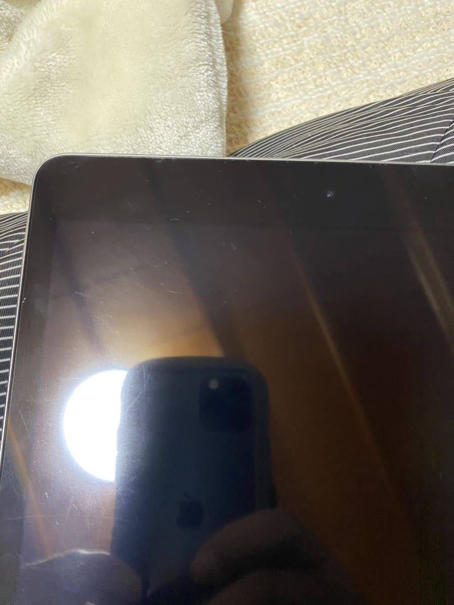 iPad 第9世代 256GB Wi-Fiモデル シルバー 美品 10.2インチ 保証書有
