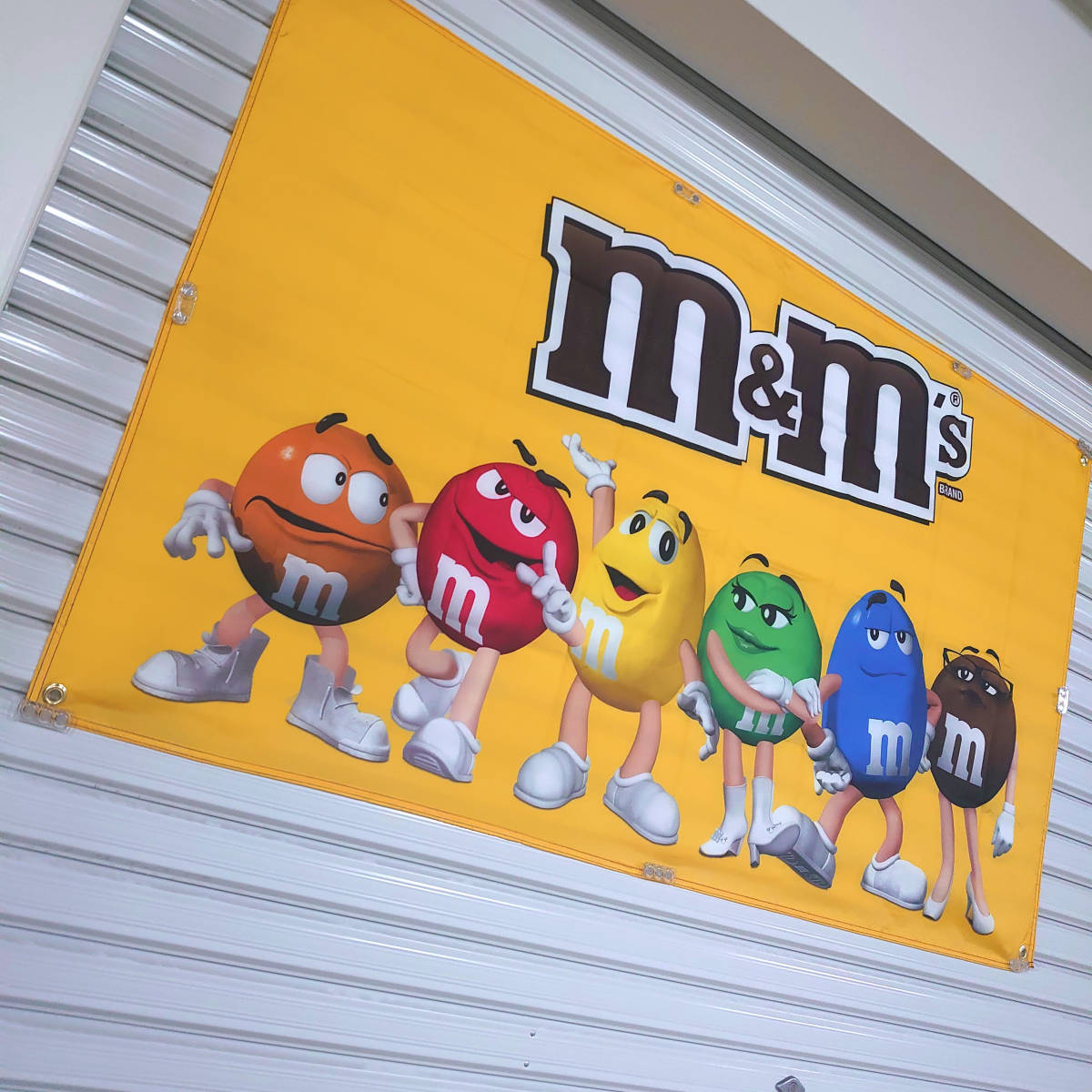 M&M'S フラッグ 海外限定品 P103 エムアンドエムズ バナー タペストリー ガレージ装飾 限定チョコレート 旗 ポスターアメリカン雑貨 看板_画像10