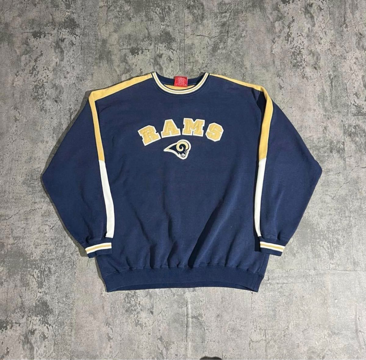 NFL official ラムズ Rams ビッグロゴ刺繍 太腕 スウェット