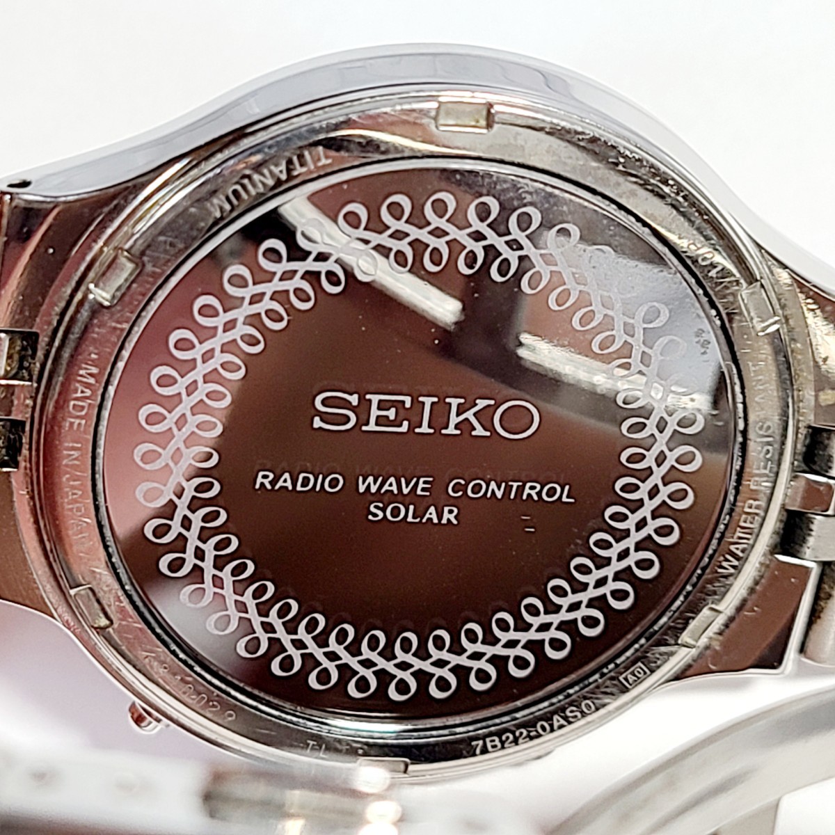 MT268LL SEIKO セイコー 7B22-0AS0 ラジオウェーブコントロール メンズ ソーラー電波 腕時計 TITANIUM チタン シルバー デイト_画像3