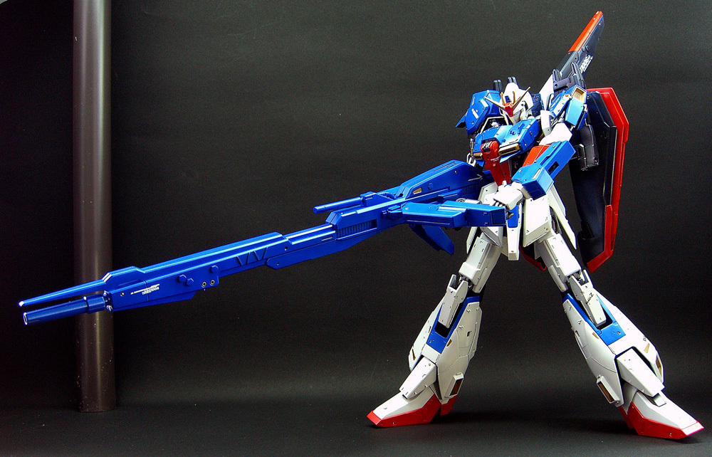 MG重塑成品1/100 Zeta Gundam ver.2.0金屬結構風 原文:ＭＧ改造完成品　1/100　ゼータガンダム　ver.2.0 　メタルビルド風仕上げ