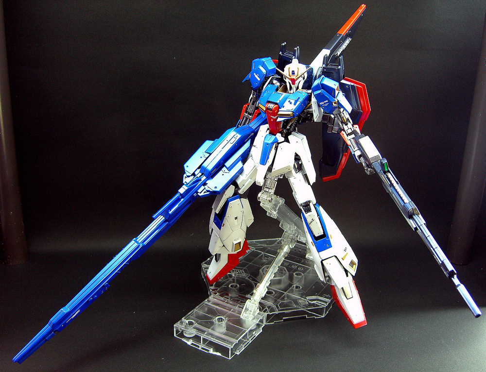 MG重塑成品1/100 Zeta Gundam ver.2.0金屬結構風    原文:ＭＧ改造完成品　1/100　ゼータガンダム　ver.2.0 　メタルビルド風仕上げ