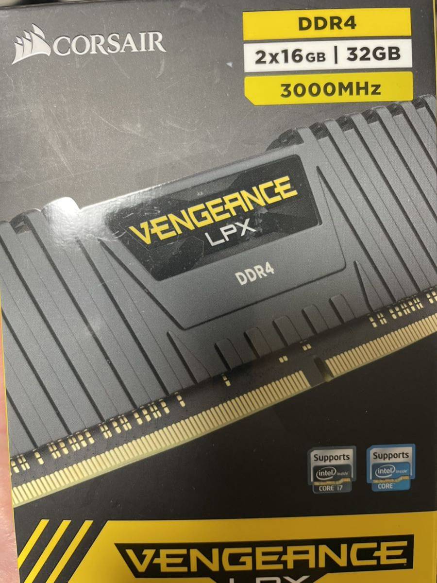 中古 CORSAIR DDR4 メモリモジュール VENGEANCE LPX Series ブラック