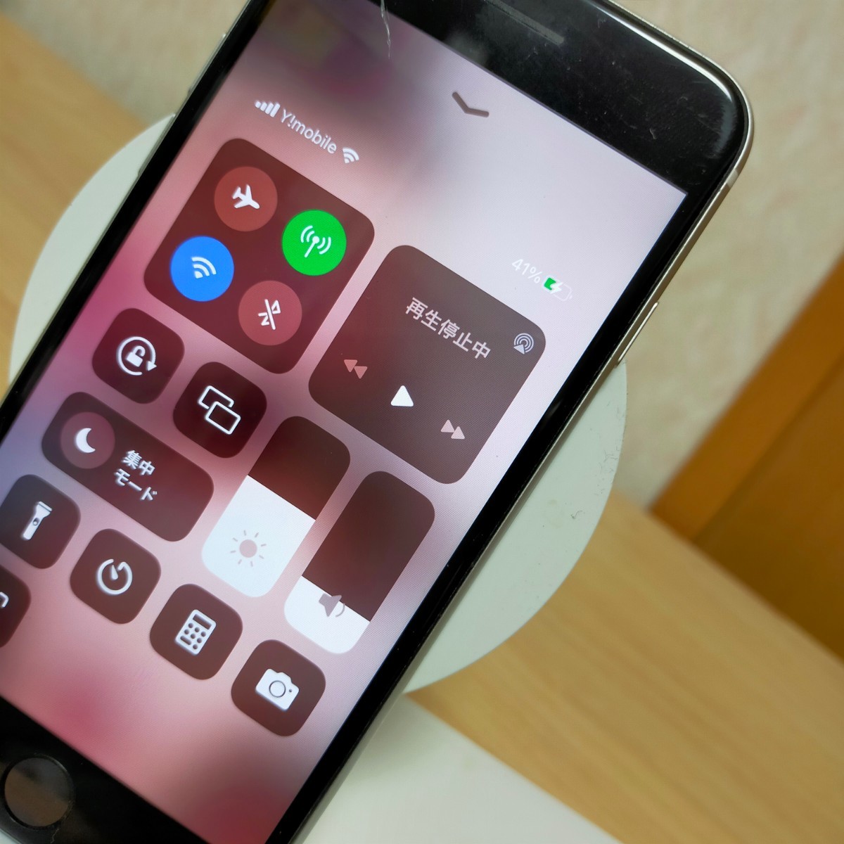 belkin беспроводной зарядное устройство Wireless F8J234 WHITE iPhone Apple Watch рабочее состояние подтверждено 