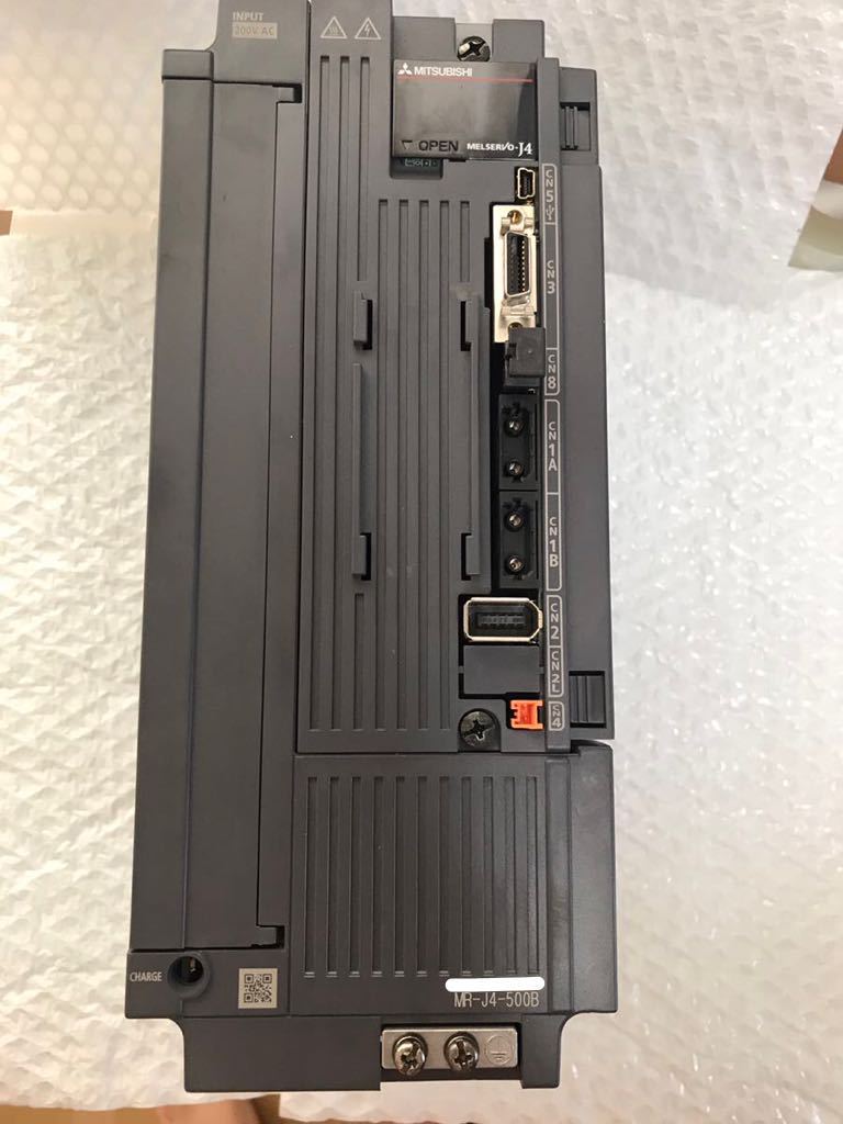 中古美品三菱電機 MITSUBISHI サーボアンプMR-J4-500B 正規品動作保証 [インボイス発行事業者] 1/2 B-1_画像2