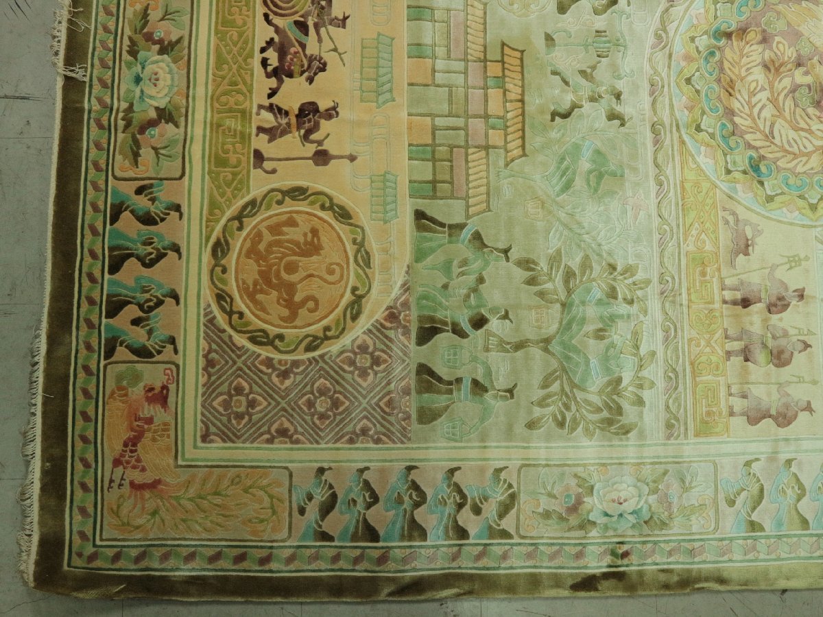 中国シルク絨毯 中国段通 中国美術段通 鳳凰 戦の図 ラグ カーペット インテリア 187cm×273cmの画像7