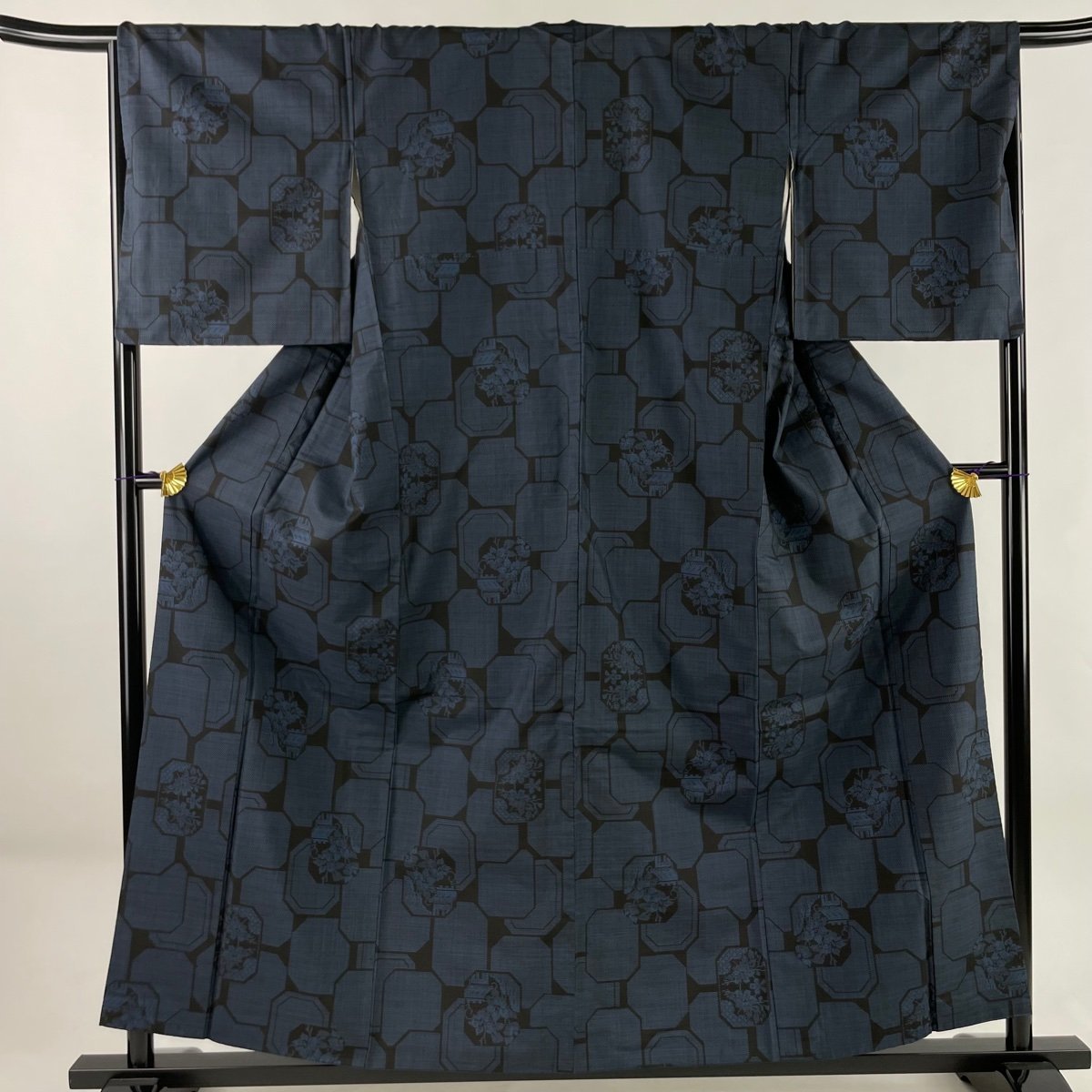 お礼や感謝伝えるプチギフト 大島紬 身丈157cm 裄丈67cm M 袷 純泥染