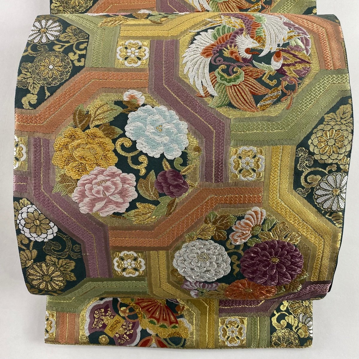 お気に入りの 亀甲 宝飾春秋草文 名品 美品 袋帯 草花 【中古】 正絹