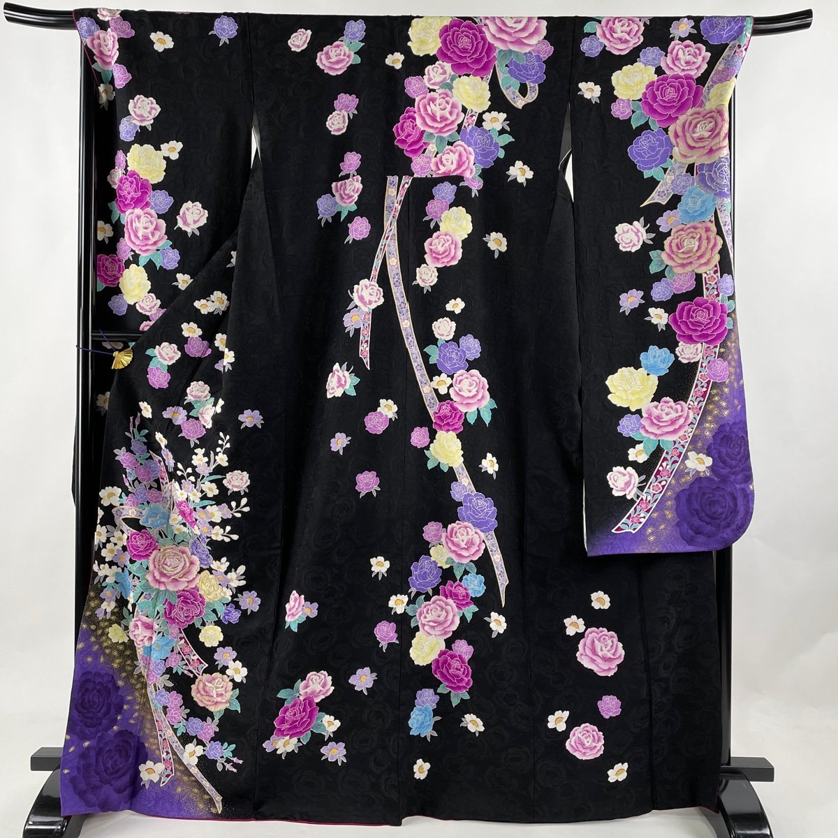 2022特集 蔓帯 薔薇 袷 M 裄丈65.5cm 身丈169.5cm 振袖 箔 【中古