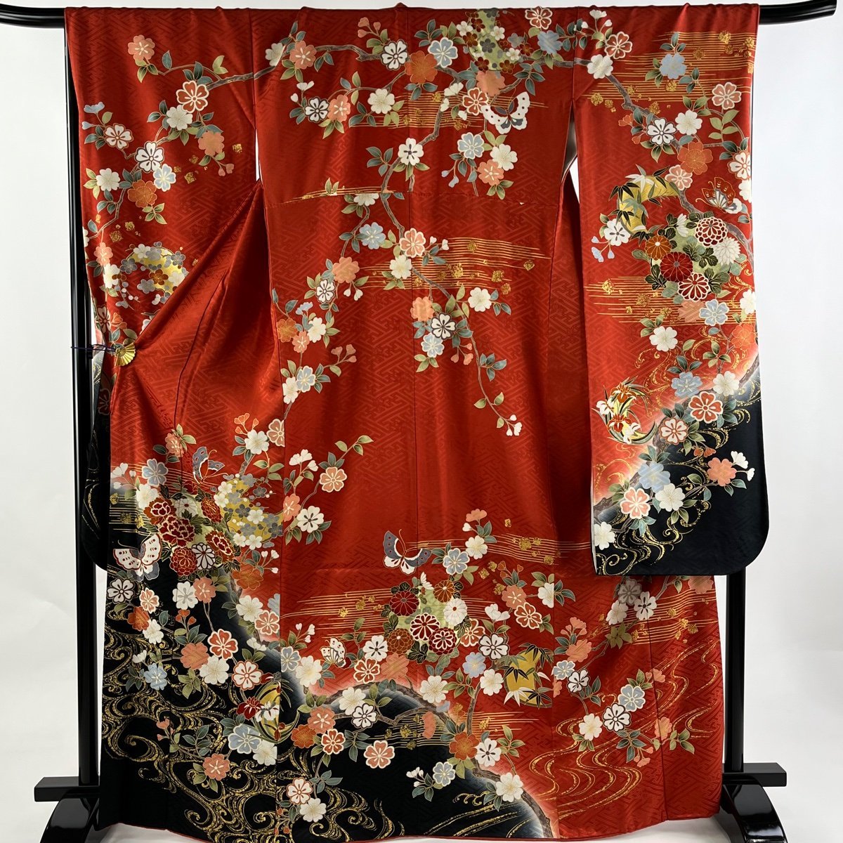 お手頃価格 藤 草花 袷 M 裄丈67cm 身丈167cm 振袖 金糸 【中古】 名品