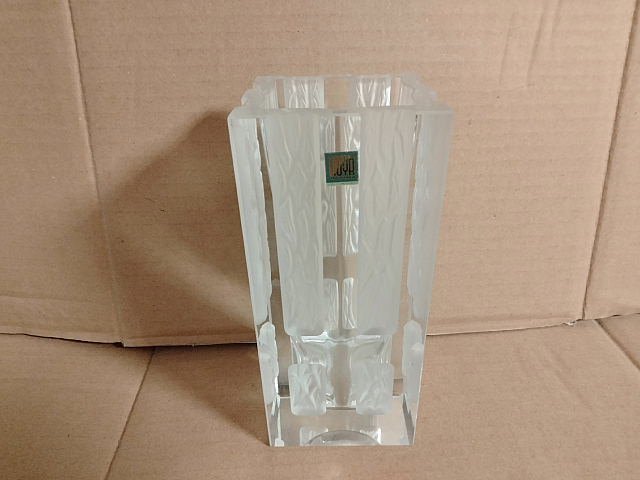 HOYA CRYSTAL ガラスの花瓶の画像1