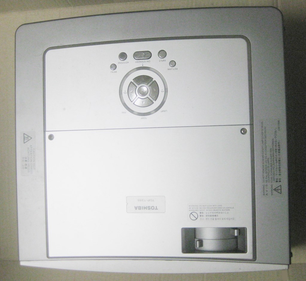TOSHIBA Toshiba TDP-T355 projector Junk 