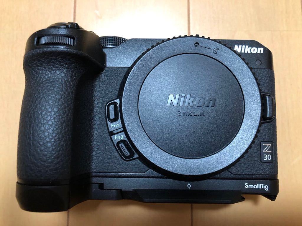 本物新品保証】 Nikon Z30＋SmallRig Nikon Z 30用ベースプレート 3857
