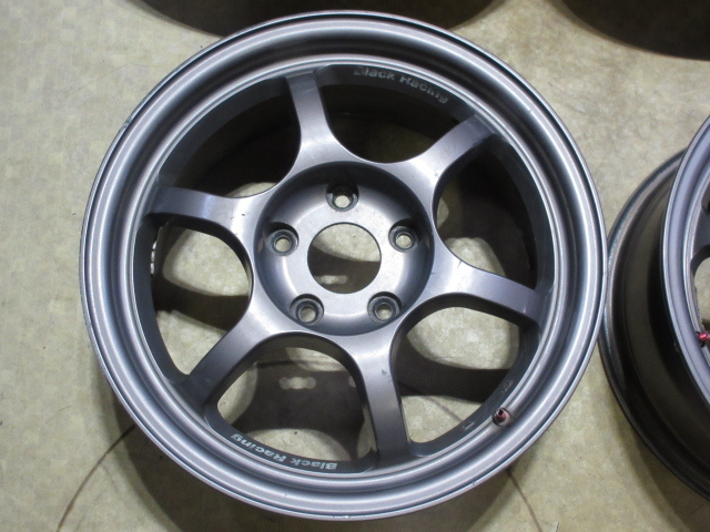 希少!!　程度良好!!　BLACK RACING　ブラックレーシング　16インチ　16X7J+45　5H-114.3　ハブ径約73ｍｍ　4本セット_画像4