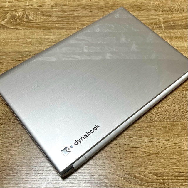 優良美品 2019最上級ハイスペック 新品SSD512GB搭載 【dynabook P1