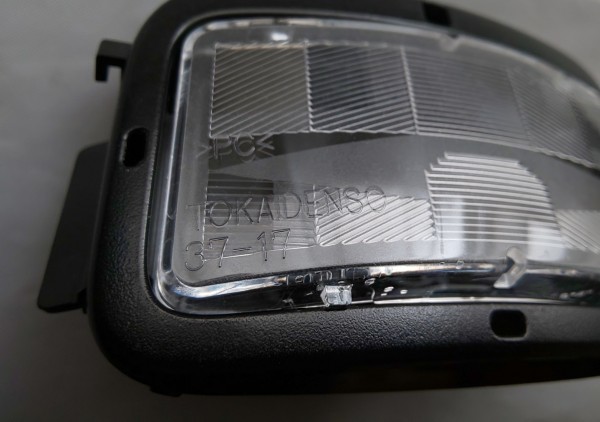 LEDナンバー灯球 37-17タイプ専用 新型プロフィア・レンジャー・デュトロ 17年モデル 高輝度LED 8.000mcd 10発使用 送料無料（定形外郵便）_ナンバー灯本体の刻印をご確認下さい。
