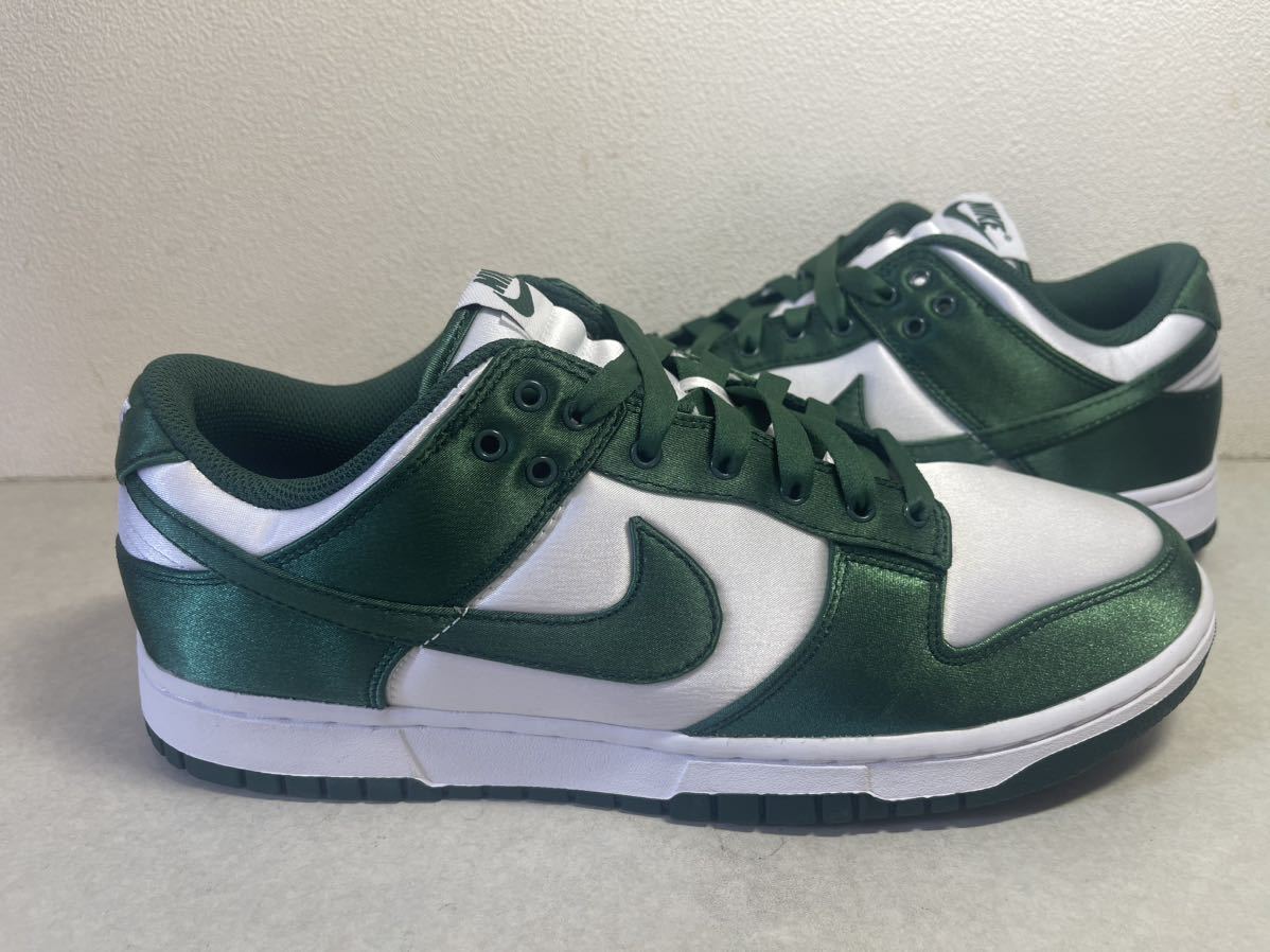 WMNS NIKE DUNK LOW ESS SNKR ウィメンズ ダンク　　ロー Satin Green サテン グリーン US11 未使用 DX5931-100_画像3