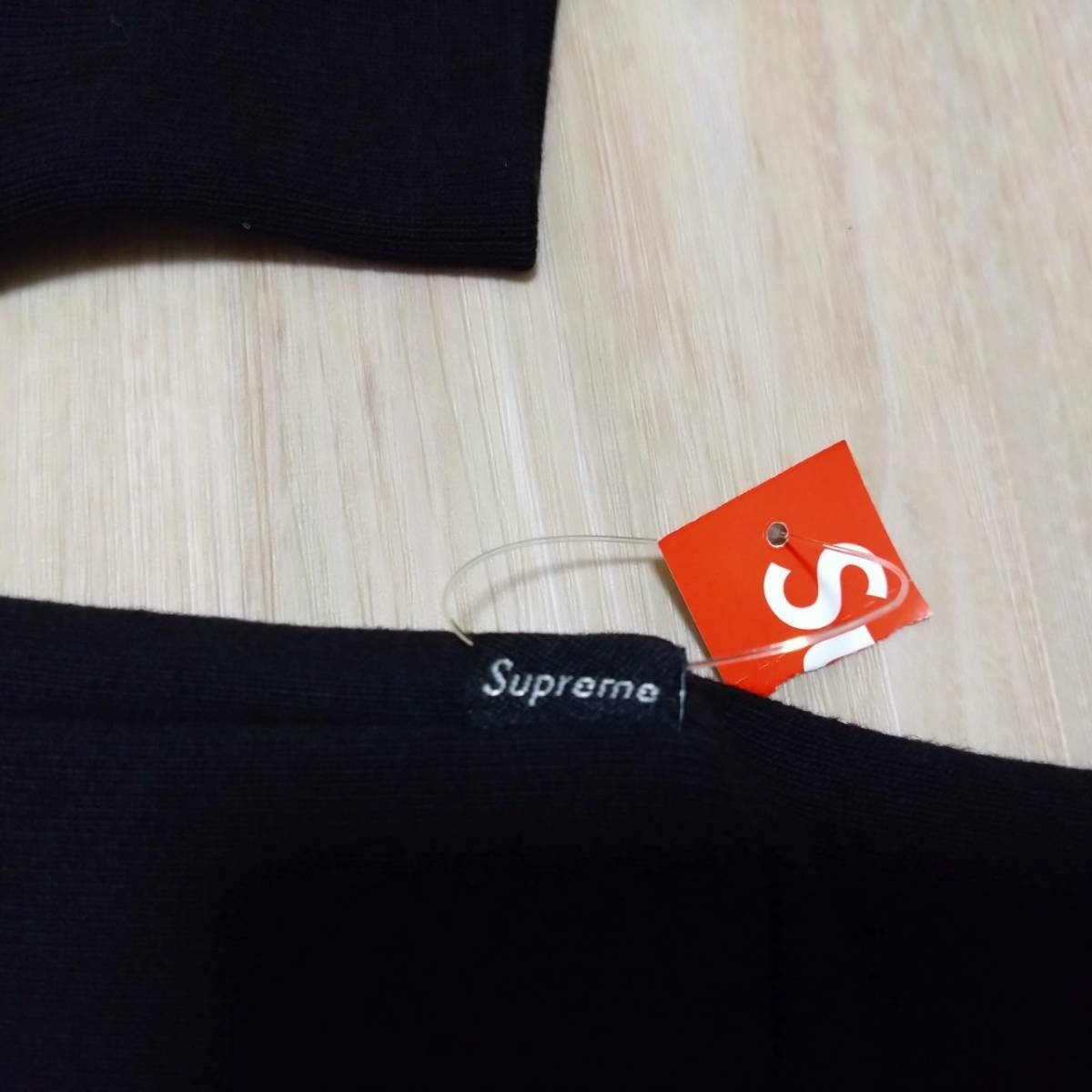 Supreme 17FW【新品】Arc Logo Thermal Zip Up Sweatshirt 黒 アーチロゴ パーカー BOXLOGOステッカー付 _画像3