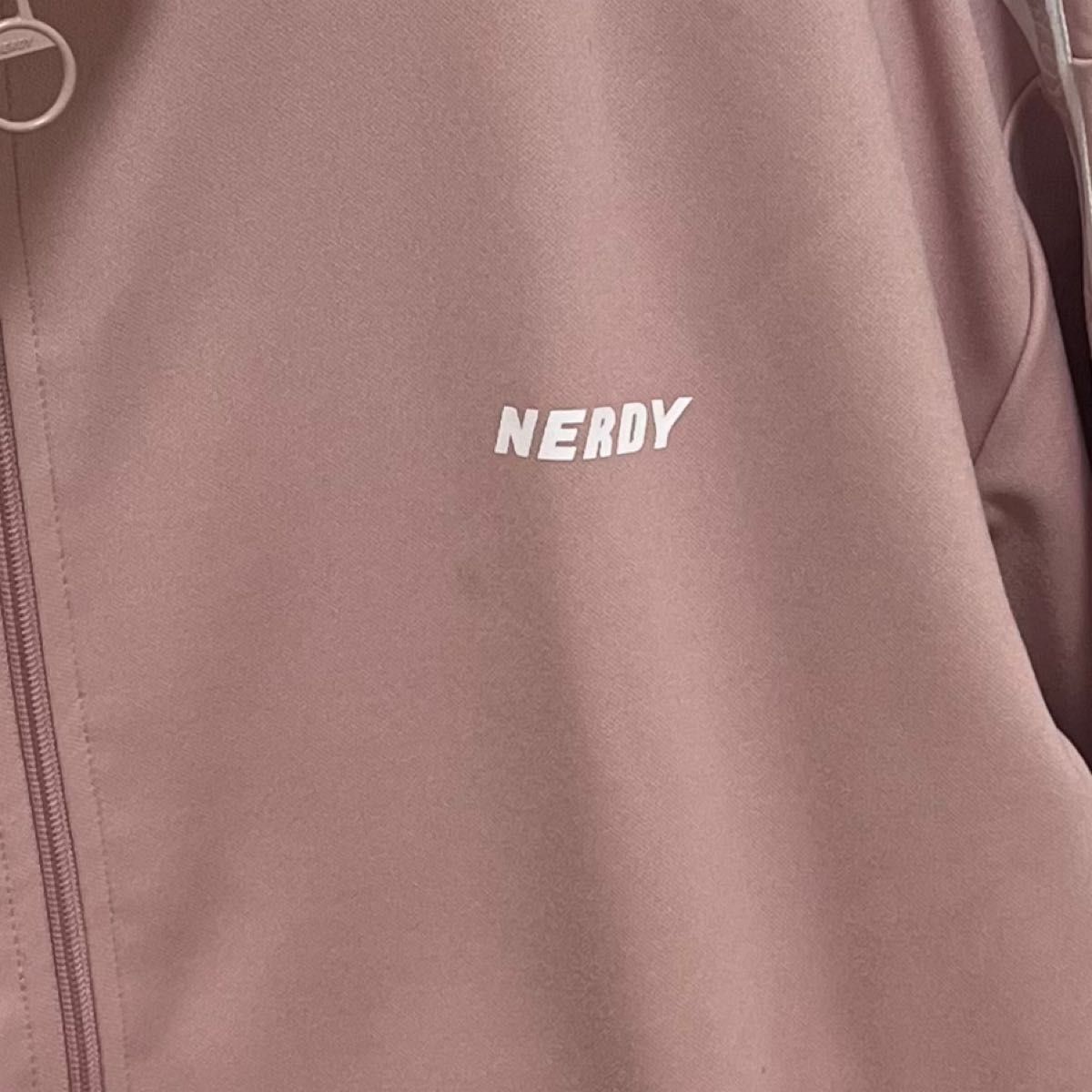 nerdy ノルディー　韓国ジャージ　上下セット売り トレーニングウェア　kpop bts ピンク