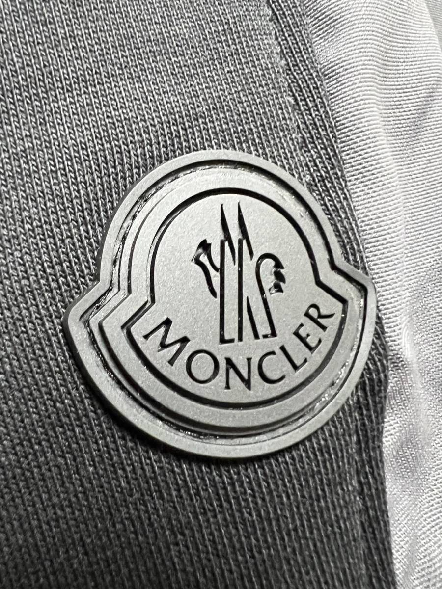 Sサイズ【未使用】MONCLER スウェット パーカー　ブラック 黒色　正規品 ◆定価９.5万円◆