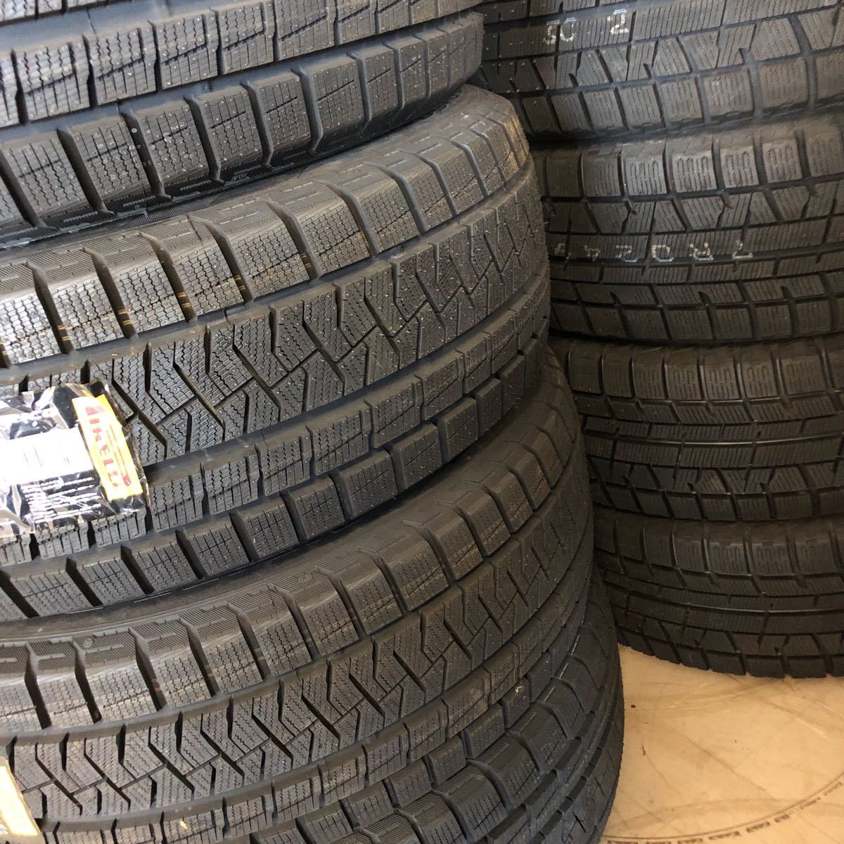 PIRELLI 215/55R17 冬タイヤ 未使用品　4本セット:48000円_画像7