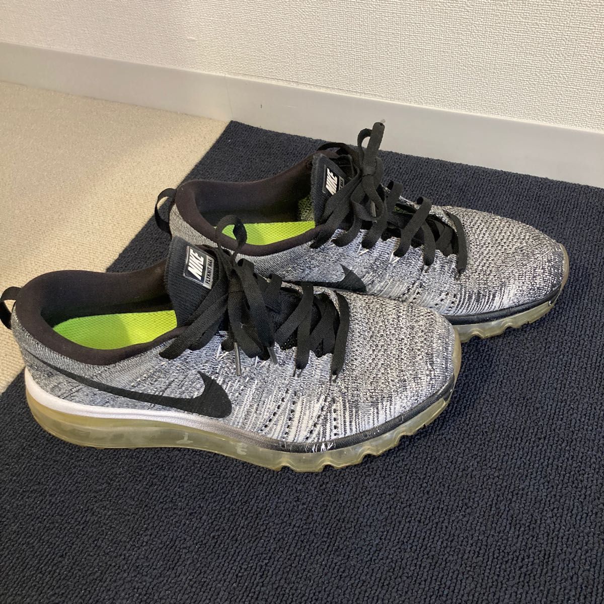 NIKE FLYKNIT スニーカー ナイキ　フライニット