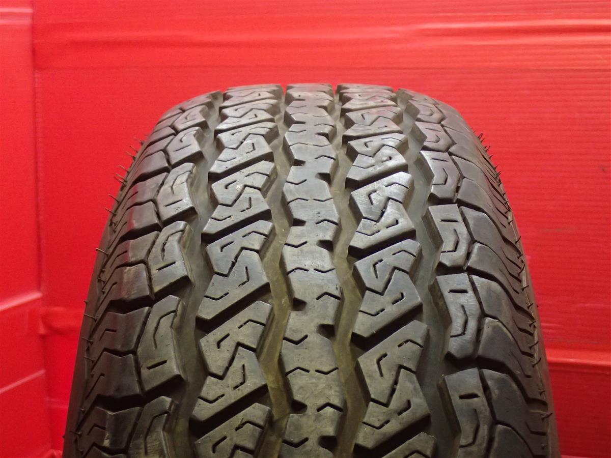 タイヤ単品 1本 《 トリンプ 》 ラジアル1200 [ 235/75R15 ]8分山★ ホワイトリボン カスタム イベント クラシック 旧車 n15_画像1